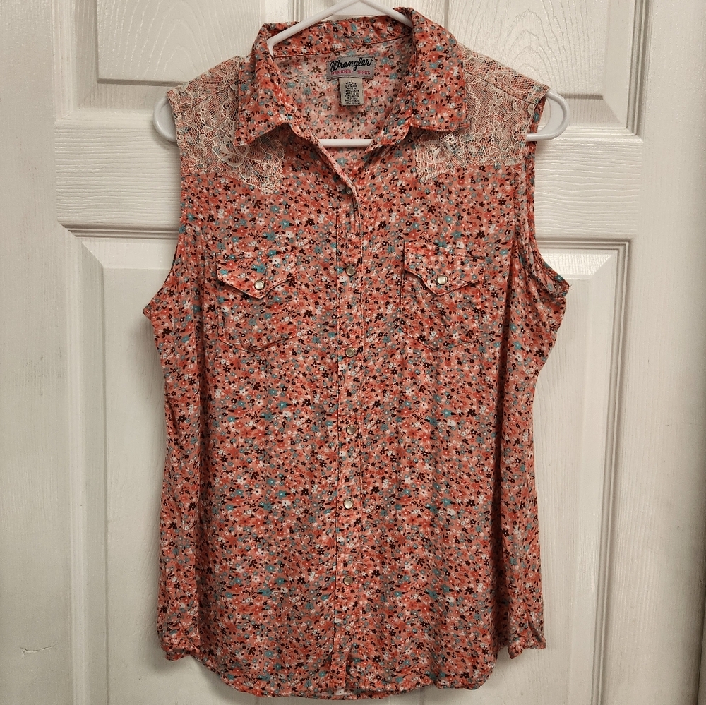 Wrangler Women's Sleeveless Floral Top - Pink Flowery